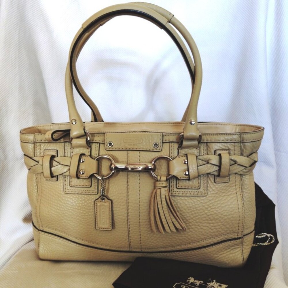 Coach Hamptons Pebbled Leather Medium Carryall Satchel in Sand/Silver, EUC - Picture 14 of 15